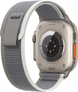 Apple Watch Ultra 2 GPS + Cellular, 49 мм, корпус из титана, ремешок Trail зеленого/серого цвета, размер M/L